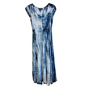 Blue & White Tie Dye Flowing Maxi Dress
